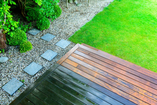 Best Animal Enclosure Cleaning  in Riverview, MI